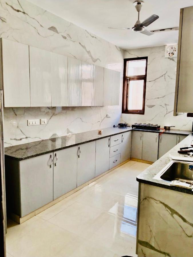 Fortune Home Service Apartment 2Bhk,E28 Saket 2A Nueva Delhi Exterior foto