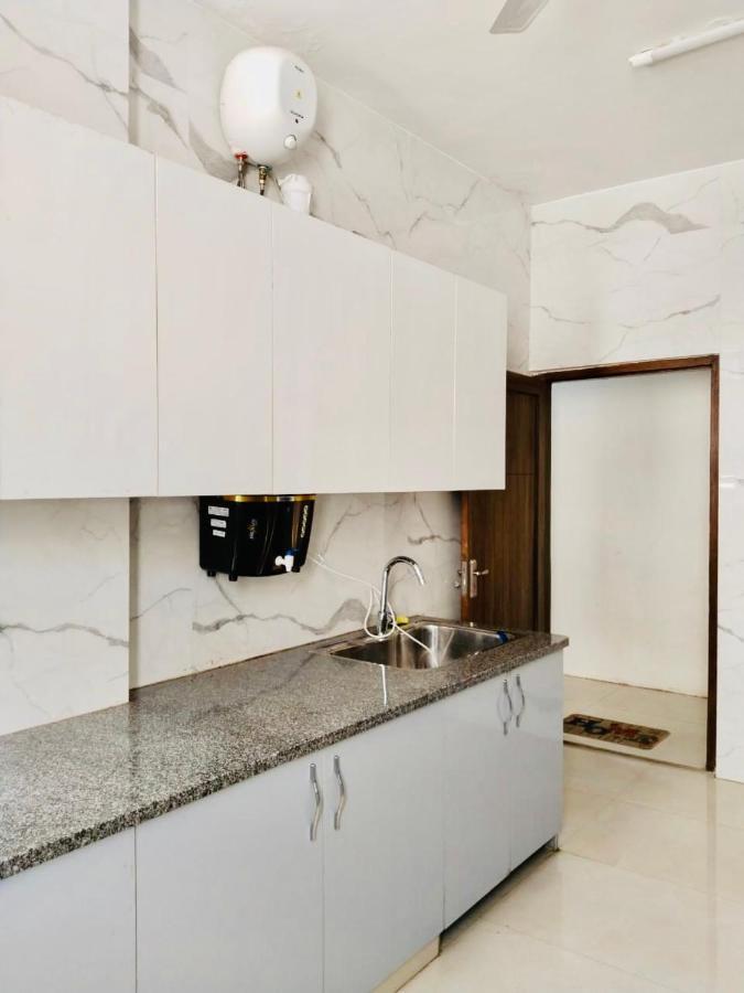 Fortune Home Service Apartment 2Bhk,E28 Saket 2A Nueva Delhi Exterior foto