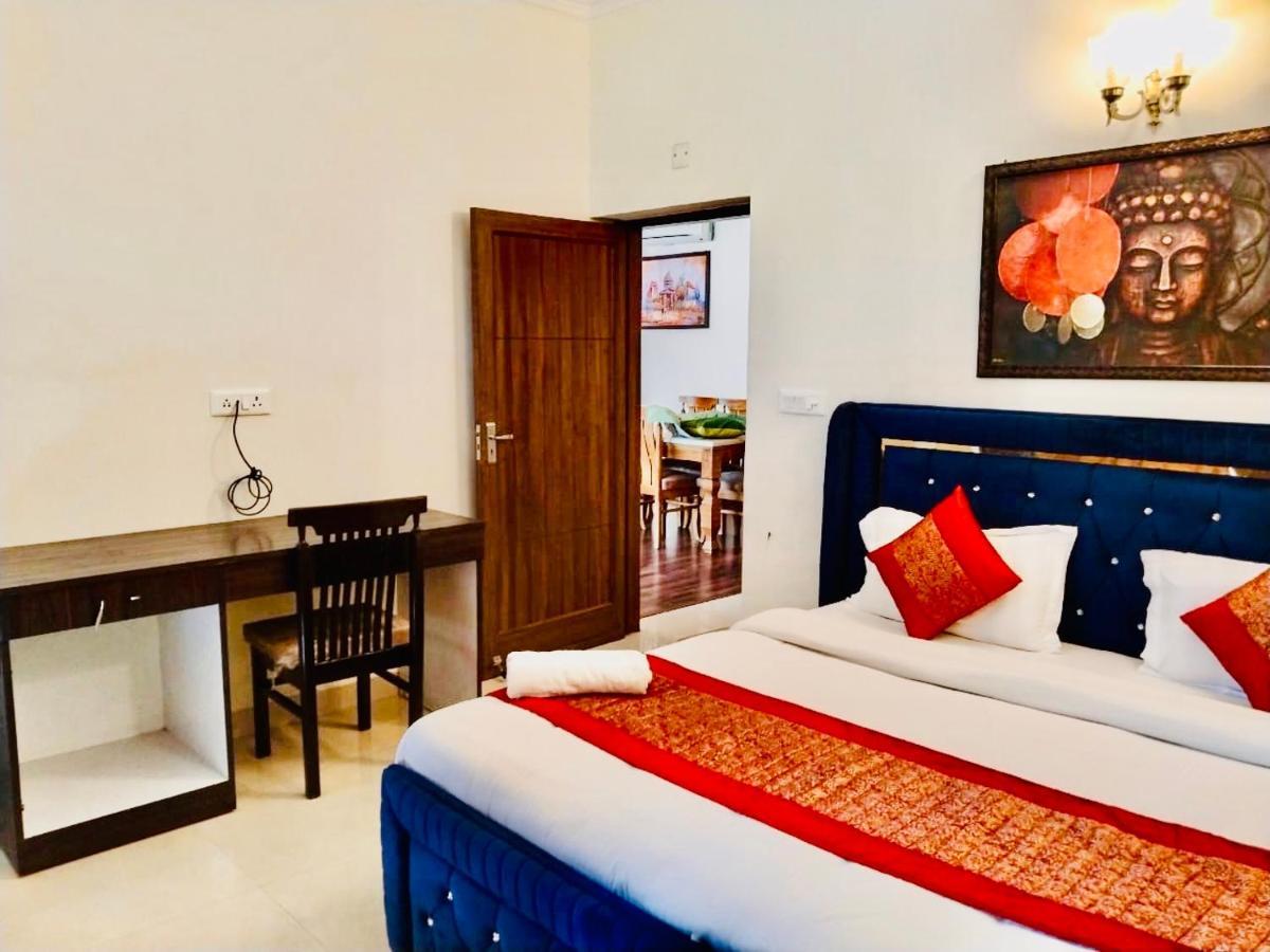 Fortune Home Service Apartment 2Bhk,E28 Saket 2A Nueva Delhi Exterior foto